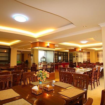 מנדלאי Hotel United מראה חיצוני תמונה