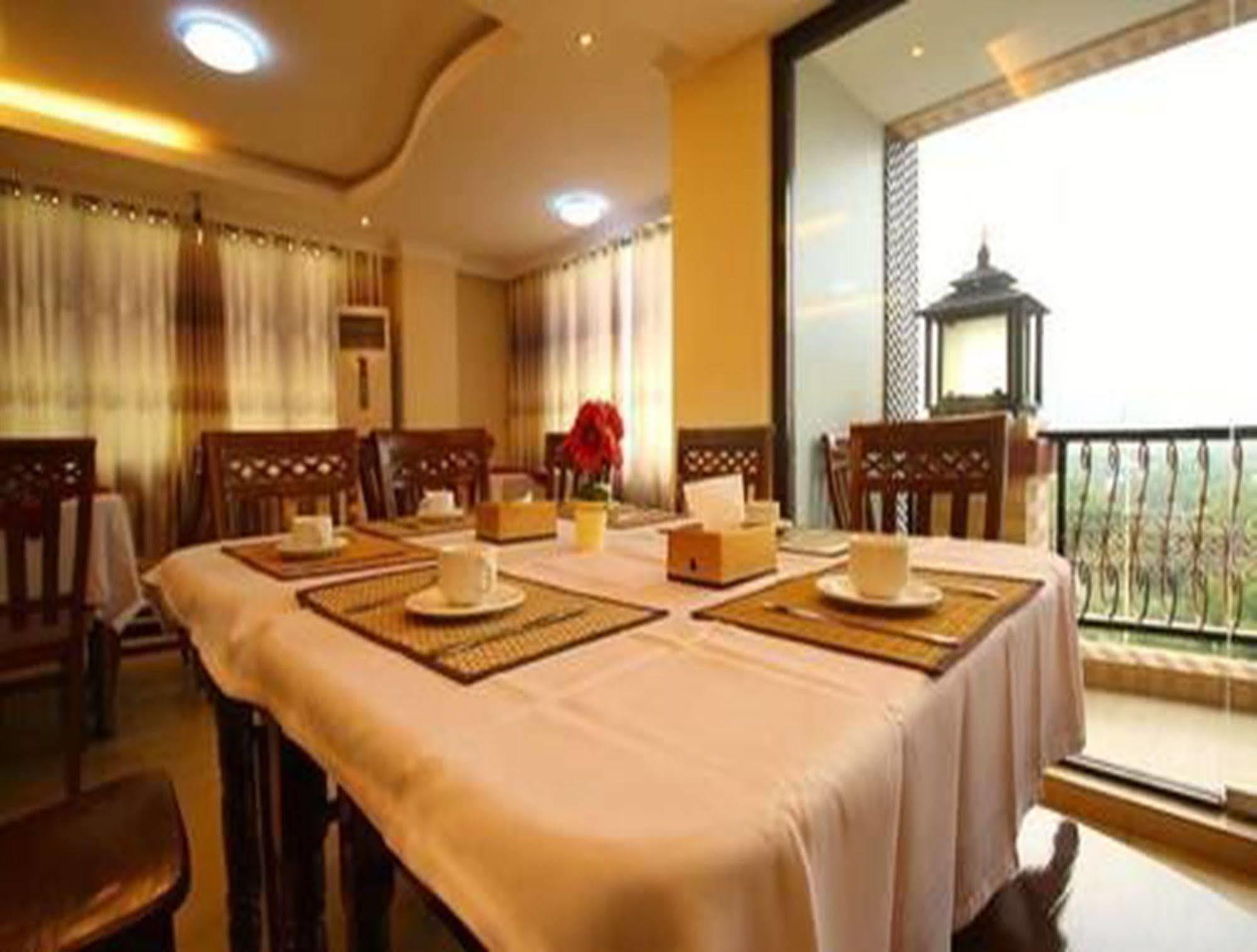 מנדלאי Hotel United מראה חיצוני תמונה