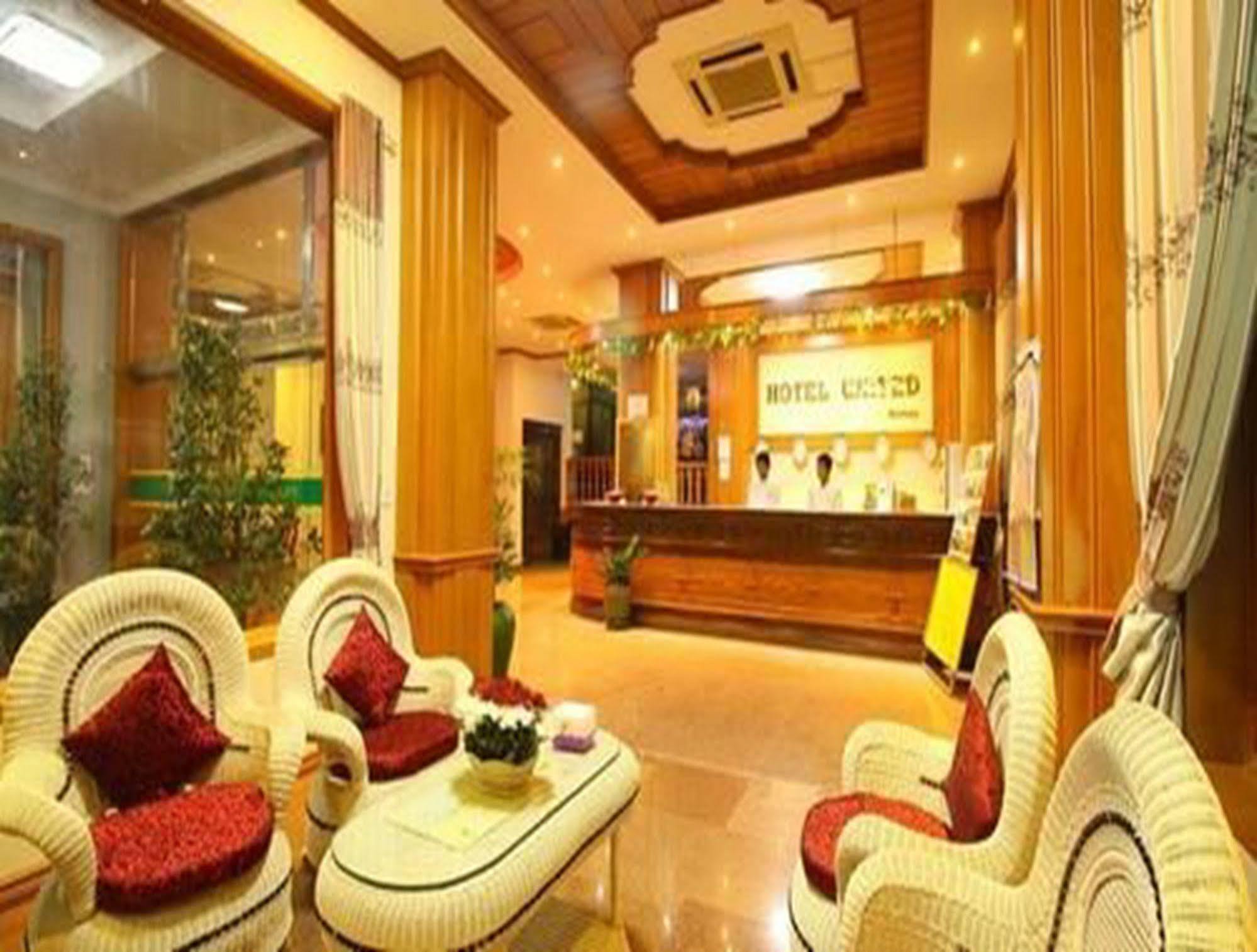 מנדלאי Hotel United מראה חיצוני תמונה