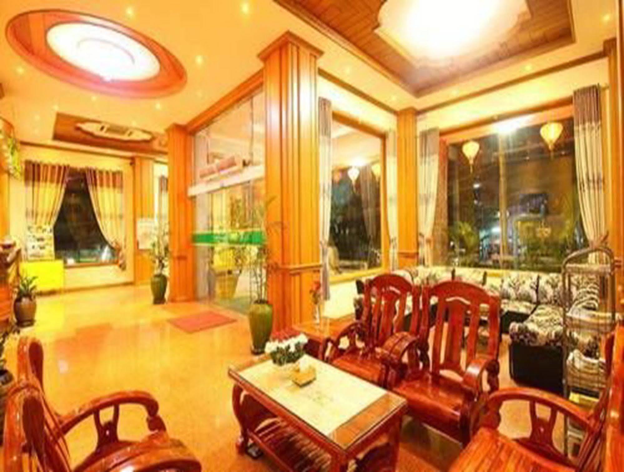 מנדלאי Hotel United מראה חיצוני תמונה